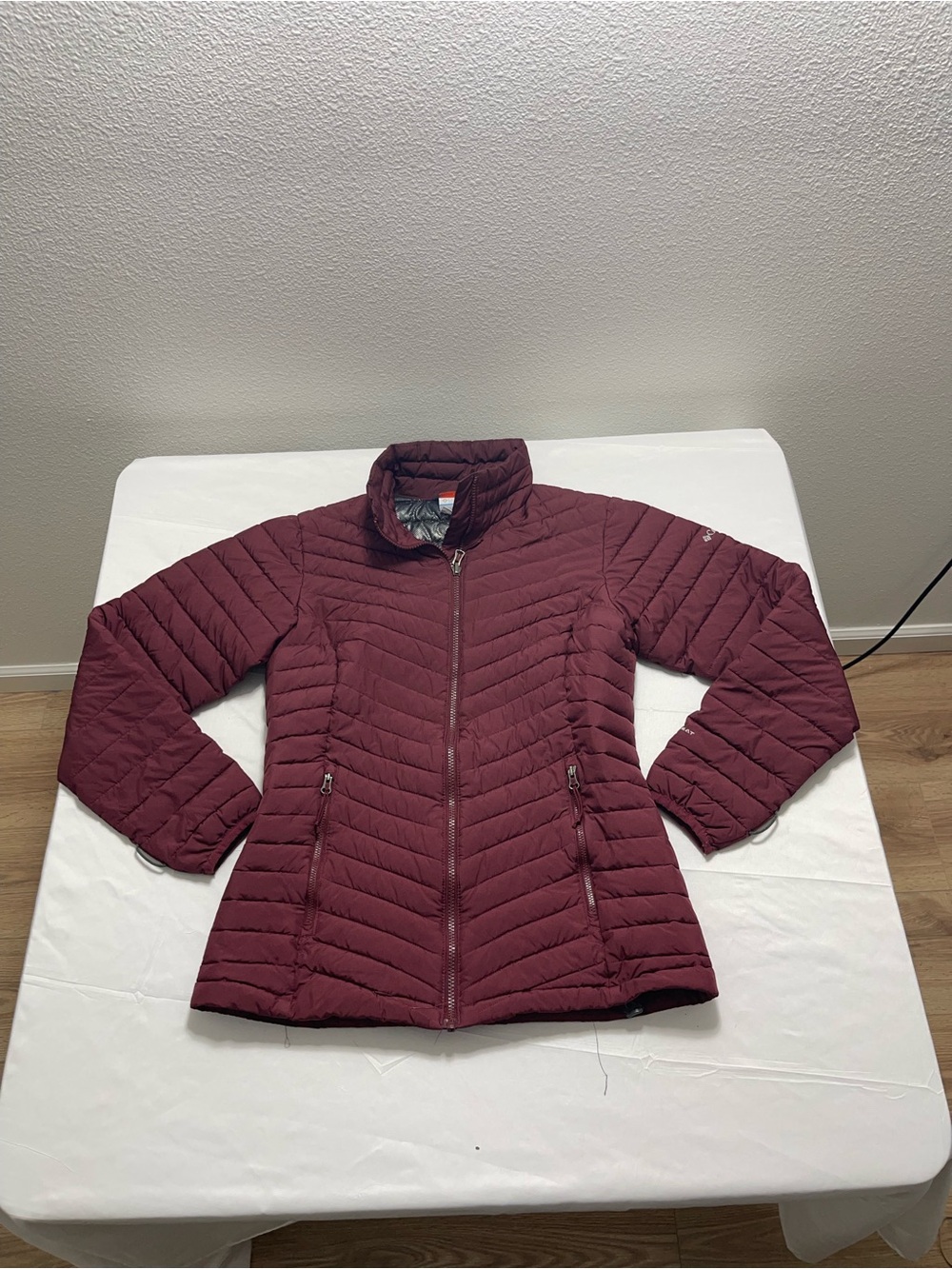 Columbia Women's Burgundy Quilted Puffer Jacket